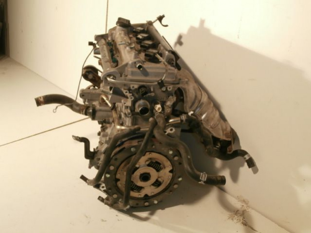 TOYOTA PRIUS 1.5 двигатель