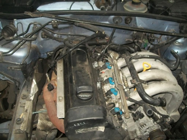 VW Passat B5 Audi A4 1.6 AHL двигатель