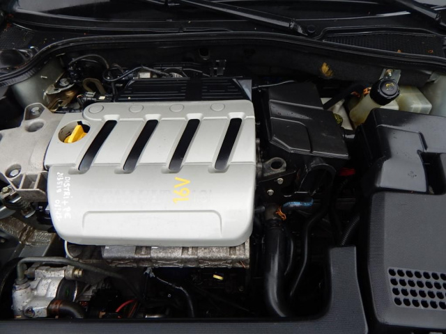 Renault Laguna II 1.8 16V F4P 770 двигатель без навесного оборудования