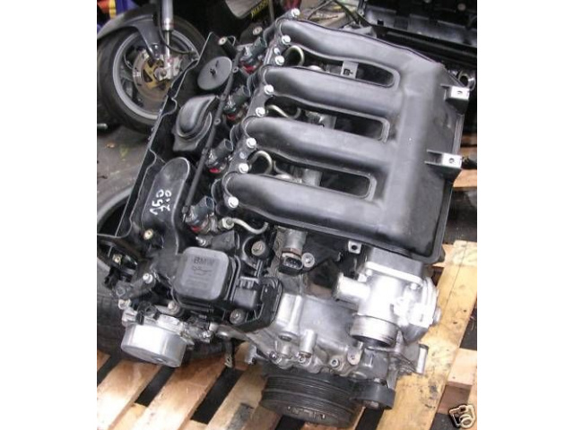 BMW E60 520d E90 320d M47N2 двигатель голый без навесного оборудования