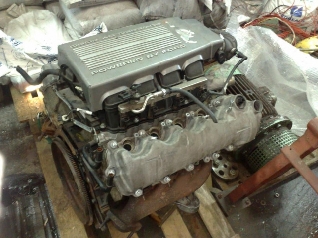 Двигатель FORD MUSTANG GT EXPLORER V8 4.6L 2007