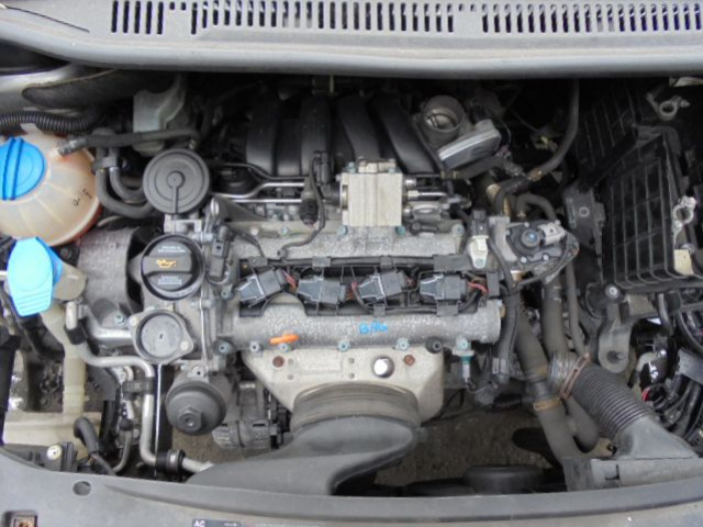 VW TOURAN 1.6 FSI двигатель 80 тыс KM BAG