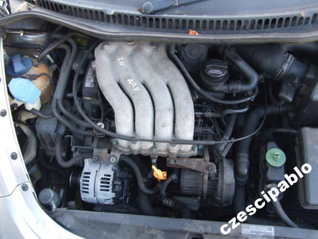 VW BEETLE двигатель 2, 0 AQY в сборе 140 тыс.