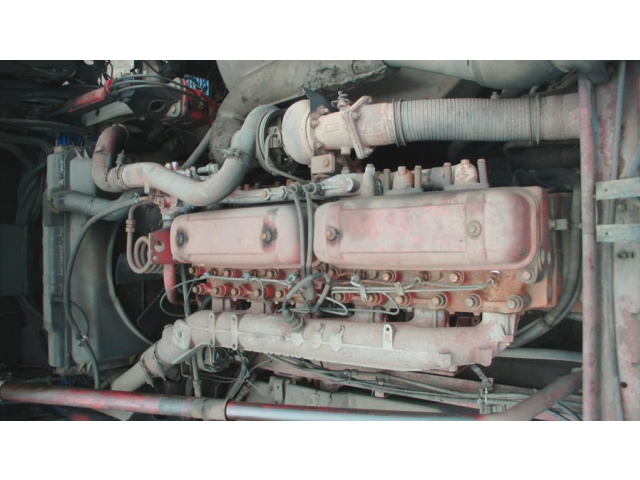 RENAULT MAGNUM AE 385 1995r двигатель