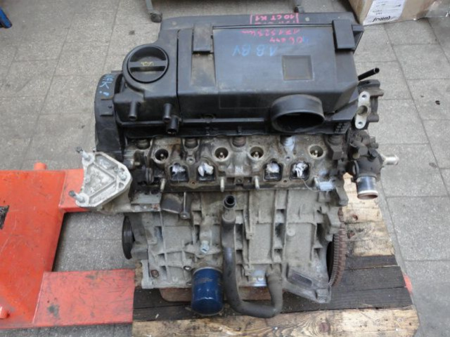 Peugeot 406 1.8 8V двигатель (BFZ 10CTK1)