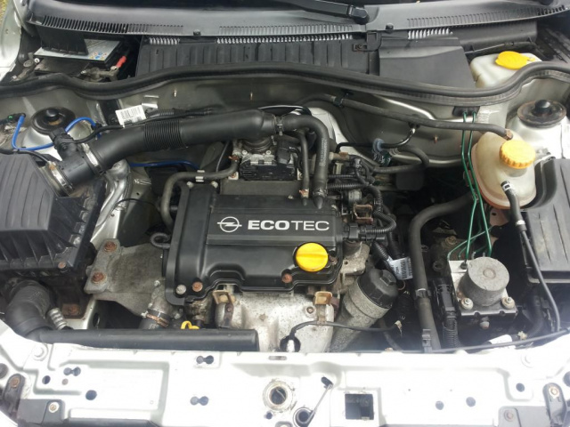 Двигатель Opel Corsa C, D 1.0 бензин XEP 2005г.. ПОСЛЕ РЕСТАЙЛА