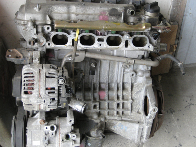 Двигатель 1.8 TOYOTA AVENSIS 140 тыс 03-09 T25