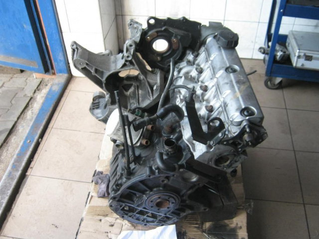 Двигатель VOLVO S40 V40 1.9 TD 95 KM D4192T2 FDP