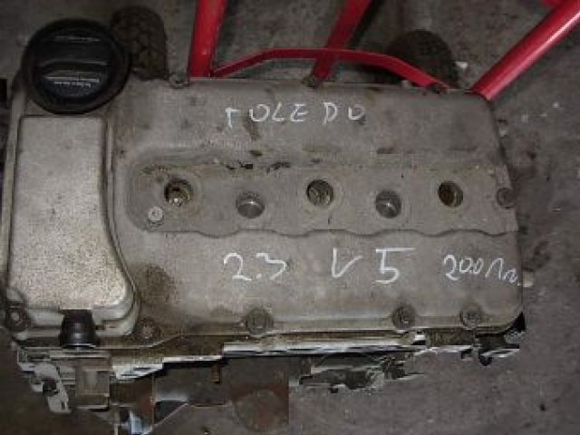 Двигатель SEAT TOLEDO LEON VW 2, 3 V5 01г. 170 л.с. AQN