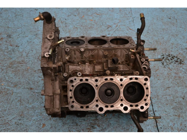 Двигатель голый без навесного оборудования RENAULT ESPACE 03-06r 3.0 DCI