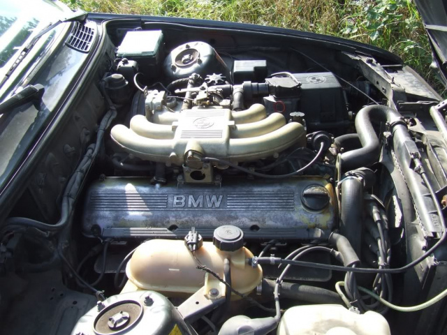 BMW E21 E30 Stare M20B25 двигатель в сборе 325i M3