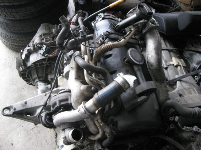 VW MULTIVAN T5 двигатель 2, 5 TDI 131PS AXD