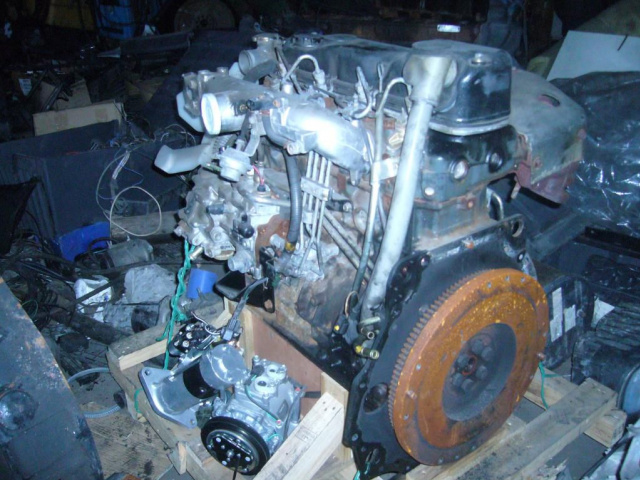 MITSUBISHI CANTER FUSO двигатель в сборе