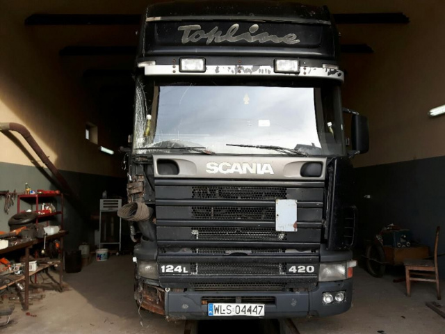 Двигатель - Scania seria 4 420 z 2000r.1.200 000 km