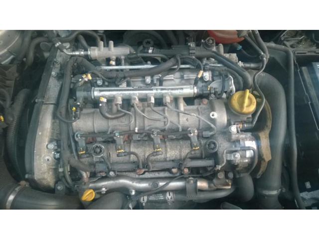 Двигатель + насос Opel Vectra C 1.9 CDTI 150 Z19DTH