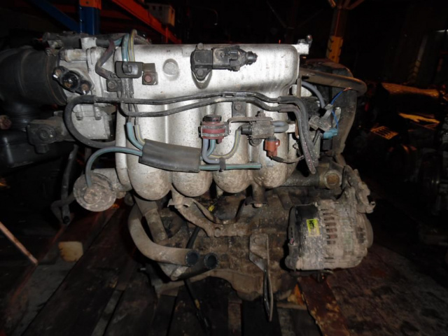 Двигатель + навесное оборудование G4BP Hyundai Santa Fe 2.0 16V 01-6