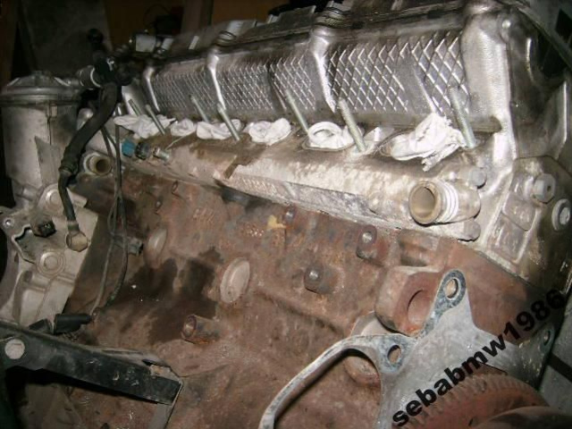 Двигатель BMW E36 325I M50 B25