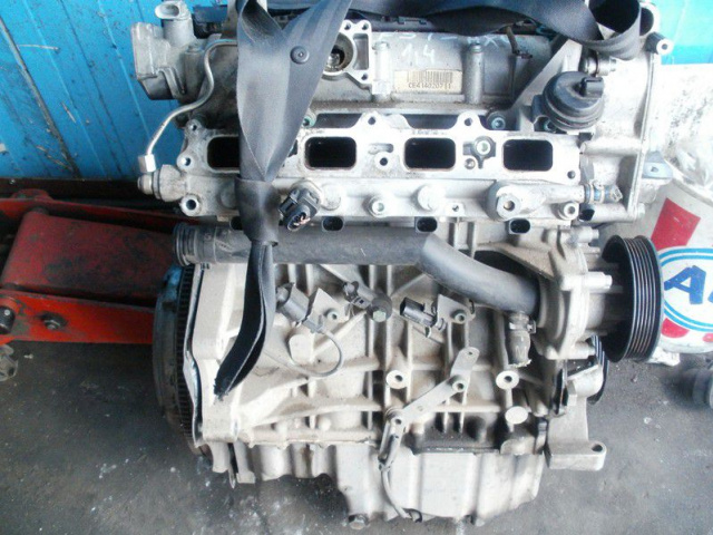 VW Polo двигатель 1.4 FSI модель AXU 85kM 02-06