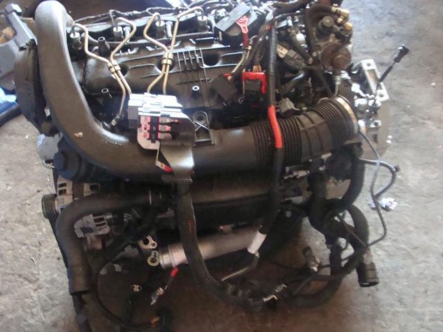 VOLVO D3 D5204T3 V60 S60 XC60 двигатель в сборе