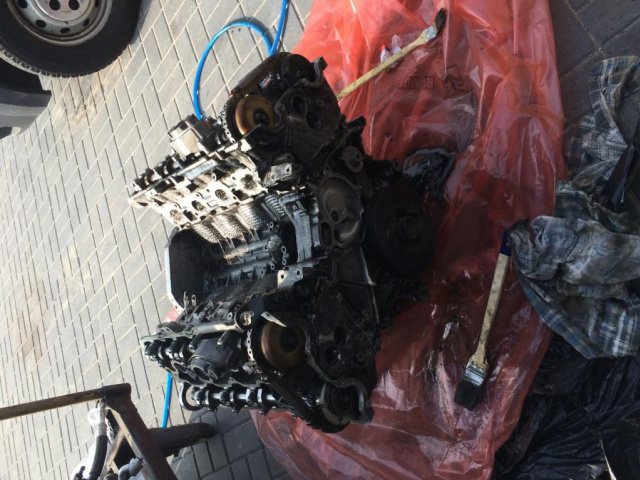 BMW X5 E70 X6 E71 M POWER двигатель голый без навесного оборудования