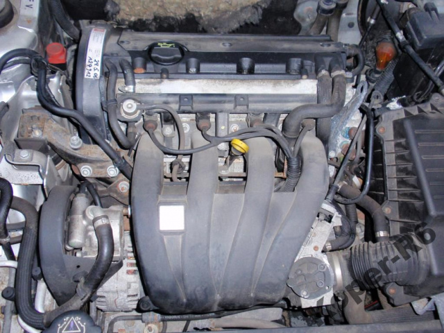 CITROEN XSARA PICASSO LFY 1.8 16V двигатель W машине