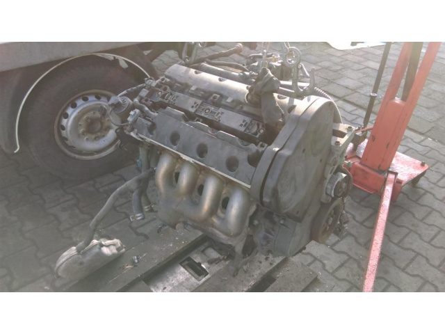 Двигатель 2.0 16v Peugeot 206 407 EW10