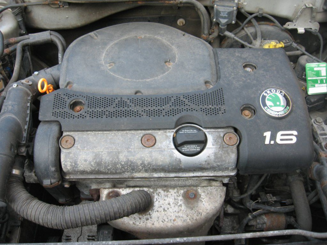 Skoda Octavia 1 двигатель 1.6 8V AEE W машине Отличное состояние !