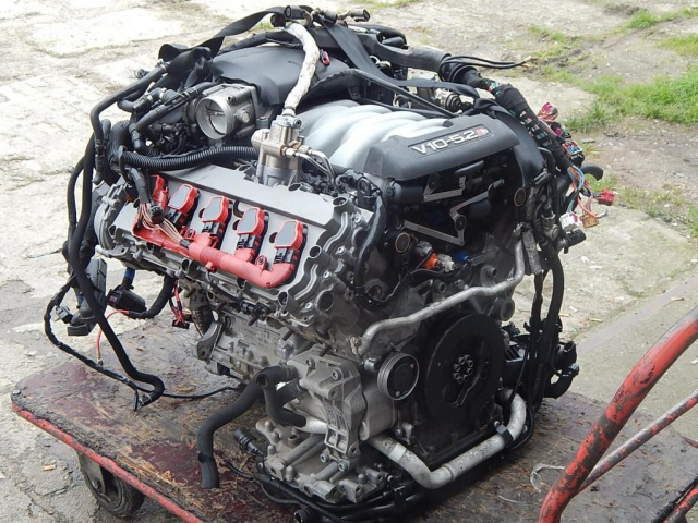 AUDI A6 S6 C6 двигатель 5.2 V10 BXA