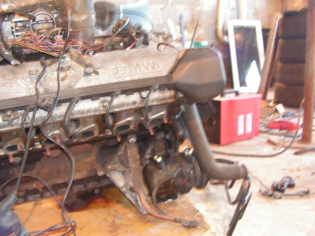 Двигатель bmw e32 e34 m30b35