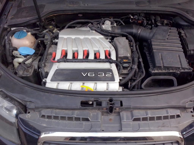 Двигатель AUDI A3 8P0 R32 3.2 V6 FSI 250KM отличное запчасти