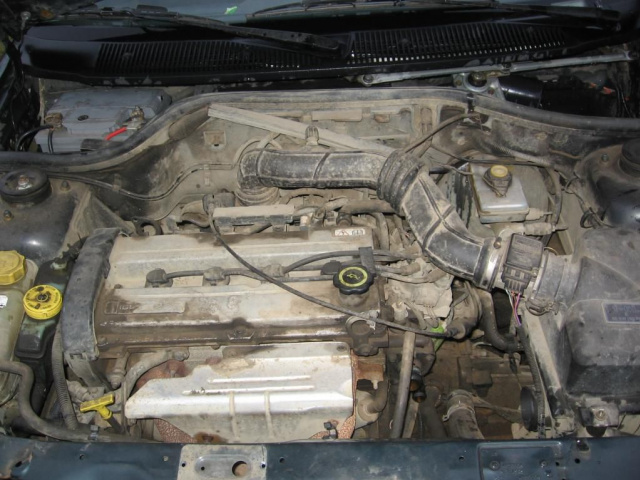 Двигатель Ford Escort 1.6 16V 90 л.с. L1E 147000