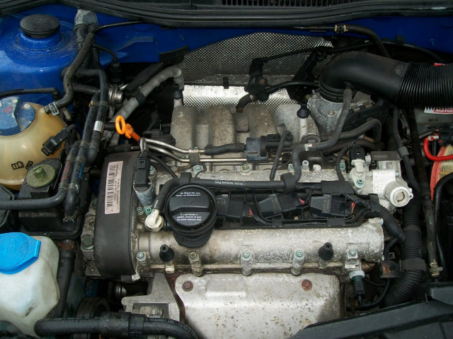 VW Golf IV Audi A2 1.6 FSI двигатель BAD 71tys km