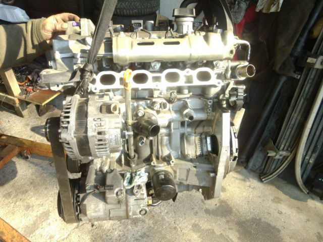 NISSAN QASHQAI - двигатель в сборе 1.6 бензин HR16