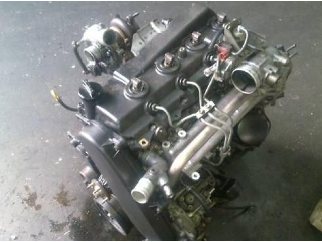 TOYOTA HILUX двигатель 2.5 D4D 2KD 2003 rok- 2005 год