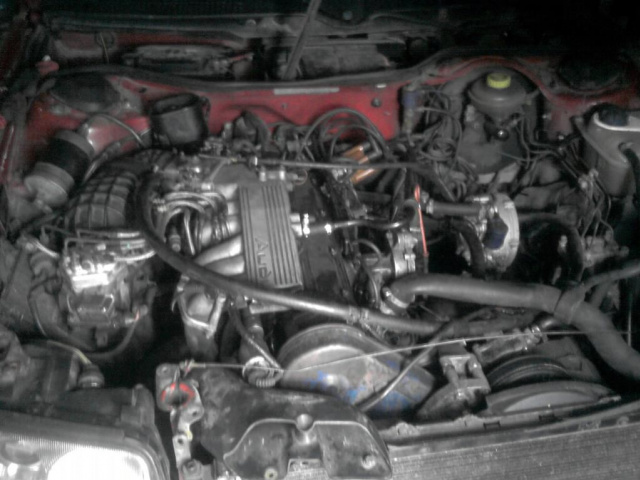 Двигатель Audi 2.0 115 л.с. год produkcji 90