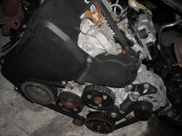 Двигатель без навесного оборудования Renault Scenic Volvo V40 S40 1.9DTI