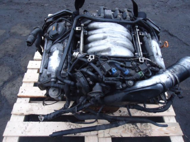 Двигатель в сборе Audi A6 A4 Passat 2.8 V6 APR 01г.
