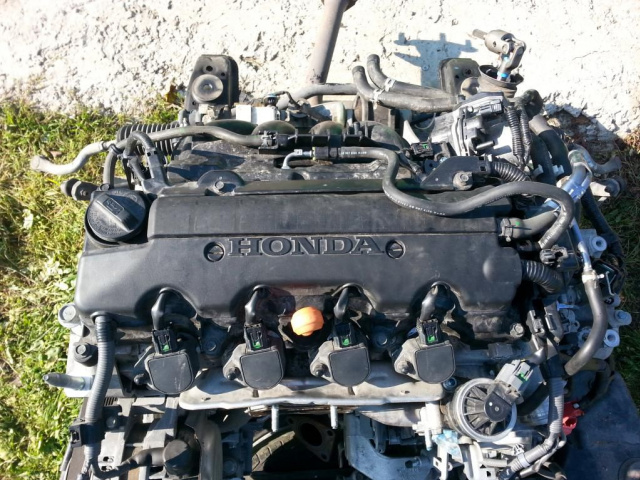 Двигатель в сборе Z навесным оборудованием HONDA ACCORD VIII 12r
