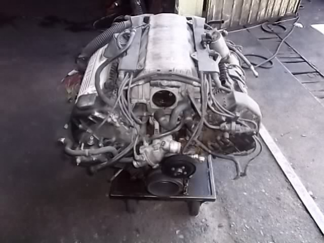 BMW 735 735I двигатель 3.5 V8 03г. 110 тыс. поврежденный