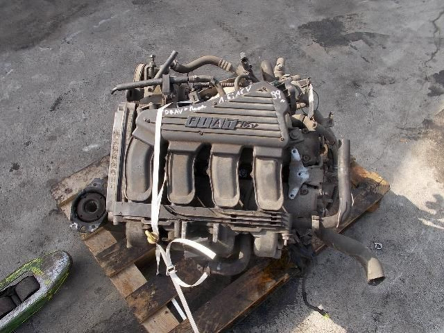 Двигатель FIAT BRAVO BRAVA MAREA 1.6 16V 99г. nr018