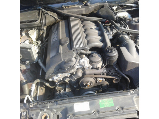 Двигатель BMW E39 2.5 бензин 525 все запчасти