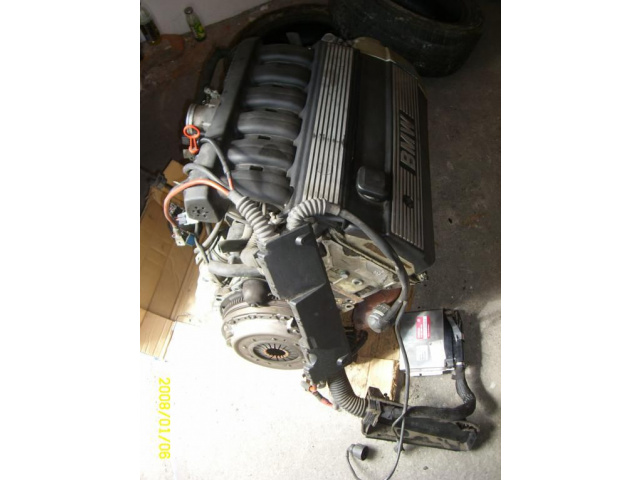 Двигатель + коробка передач BMW E36 325i