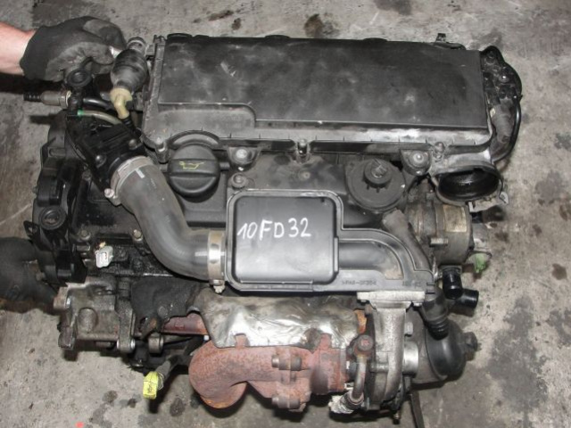 Двигатель - PEUGEOT 307 206 1.4 HDI KOD : 10FD32