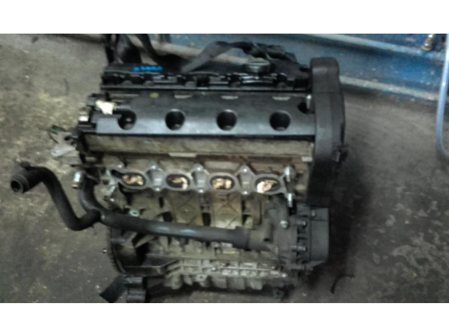 Citroen Xsara Picasso C5 двигатель 1.8 16v EW6/7