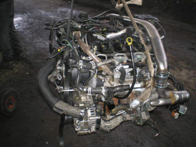 Двигатель CITROEN C5 C6 407 2.7 HDI UHZ 10TRD1