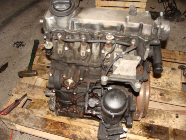 Двигатель без навесного оборудования AQM skoda octavia I fl 1.9 SDI