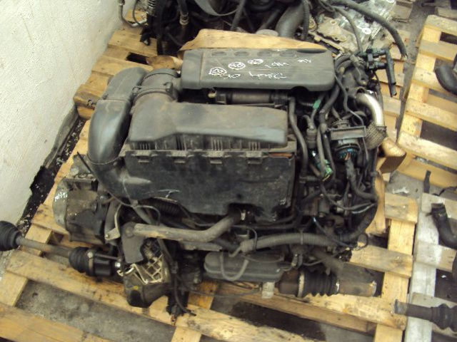 Двигатель Citroen Peugeot C2 C3 C4 206 1.4 HDI 8HY