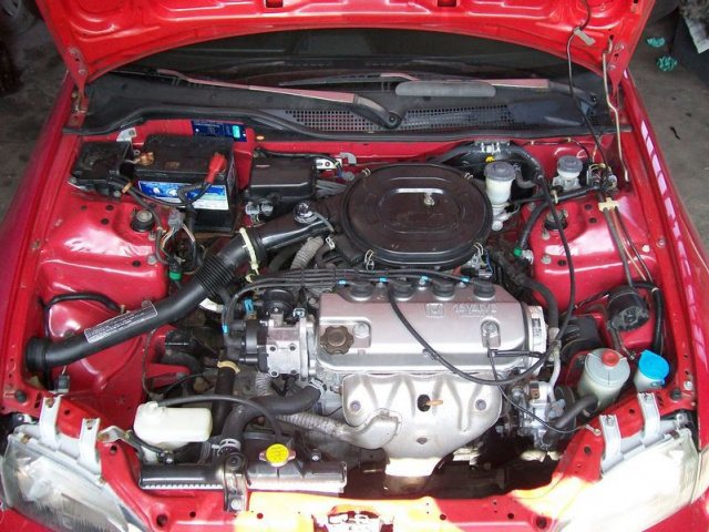 Honda civic V двигатель в сборе коробка передач 1.3 D13B2