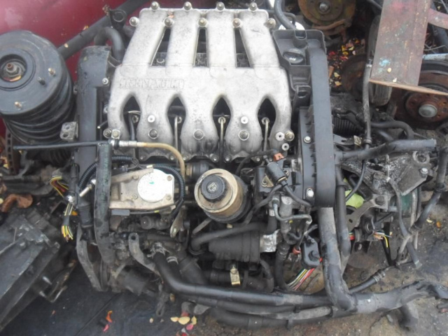 Двигатель Renault Laguna 2.2D 1998г.