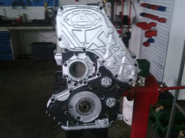Двигатель KIA SORENTO HYUNDAI H1 2.5 CRDI D4CB гаранти.